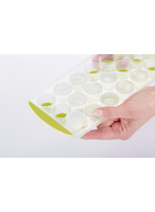 Colourworks Green Pop Out Flexible Ice Cube Tray