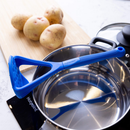Colourworks Blue Potato Masher with Built-In Scoop