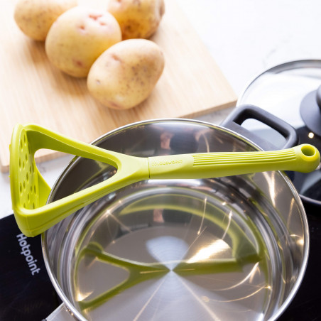 Colourworks Green Potato Masher with Built-In Scoop