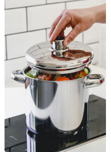 MasterClass Stainless Steel 5.5 Litre Stockpot