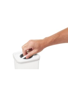 MasterClass Smart Seal 560ml Rectangular Food Container