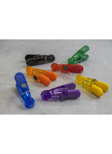 KitchenCraft Pack of Seven Assorted Magnetic Bag Clips