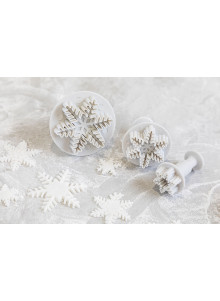 Sweetly Does It Set of 3 Snowflake Fondant Plunger Cutters