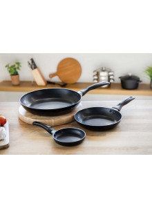 KitchenCraft Non-Stick Frying Pan Set - 28cm, 20cm, 12cm