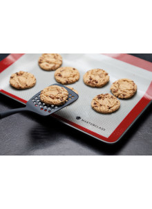 MasterClass Large 40 x 30 cm Flexible Non-Stick Silicone Baking Mat