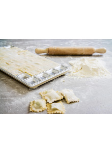 Imperia 36 Hole Ravioli Tray and Rolling Pin