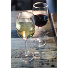 BarCraft Set of 2 Ridged Wine Glasses