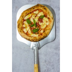 World of Flavours Italian Traditional Pizza Peel
