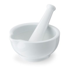 Mikasa Chalk Porcelain Pestle and Mortar, White