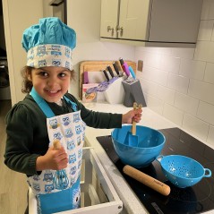 SmileKidz Children's Blue Ollie Owl Baking Gift Set With Mixing Bowl, Utensils & Colander