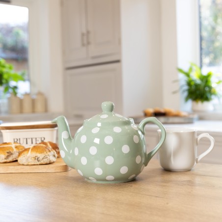 London Pottery Farmhouse 4-Cup Teapot Green With White Spots